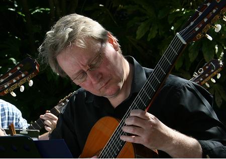 Alan Green classical guitar
